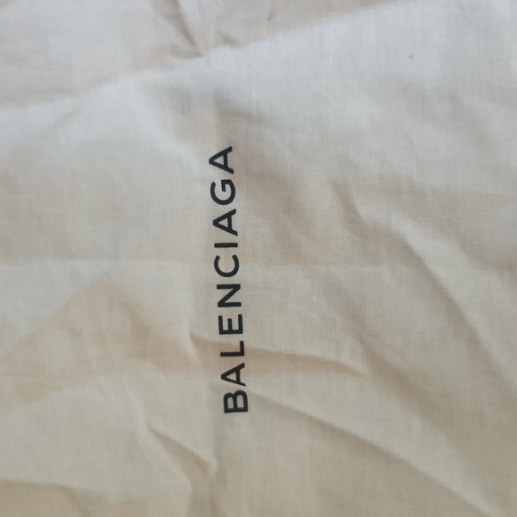 Balenciaga Large Dust Bag 23 x 21 - Picture 2 of 5